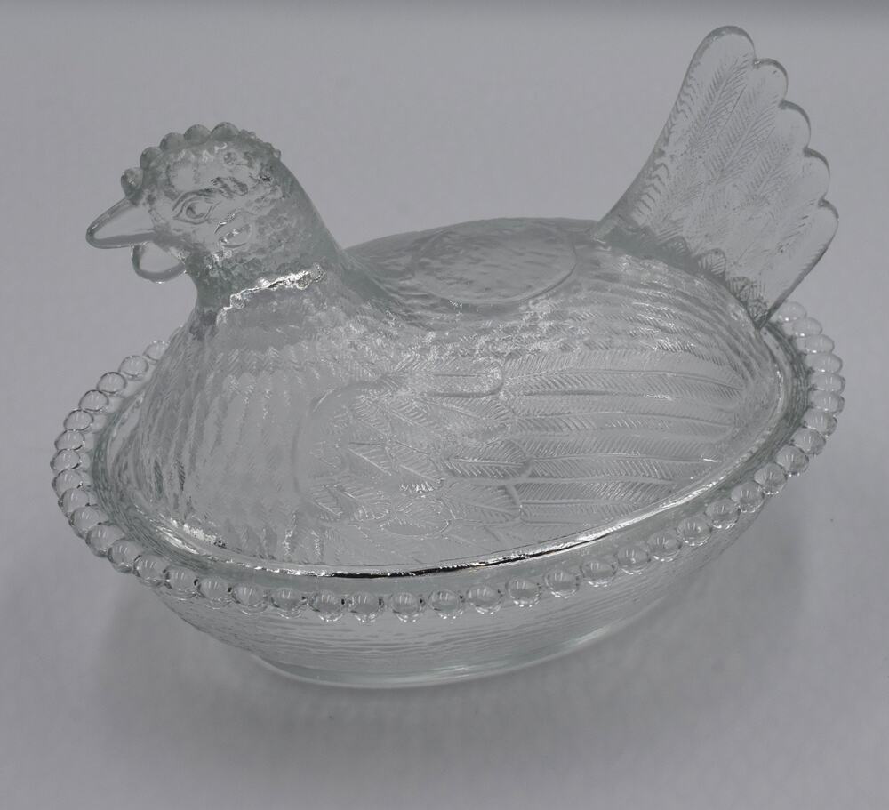 VINTAGE Indiana Clear Glass Covered Chicken on Nest Candy Dish Sitting Hen